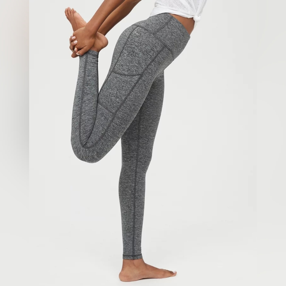 OFFLINE By Aerie Warmup High Waisted Pocket Legging